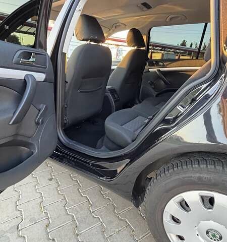 Чорний Шкода Октавія, об'ємом двигуна 1.6 л та пробігом 250 тис. км за 8300 $, фото 24 на Automoto.ua