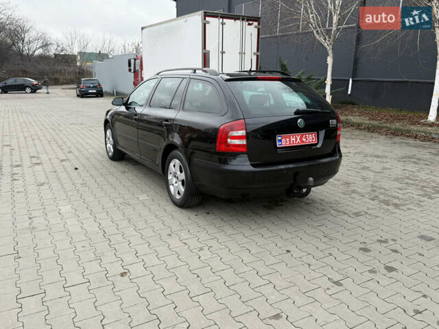 Черный Шкода Октавия, объемом двигателя 1.6 л и пробегом 197 тыс. км за 7500 $, фото 5 на Automoto.ua