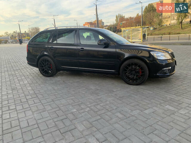 Шкода Октавия 2009 в Днепре (Днепропетровске) на Automoto.ua Черный Шкода Октавия, объемом двигателя 1.98 л и пробегом 191 тыс. км за 9800 $, фото 4 на Automoto.ua