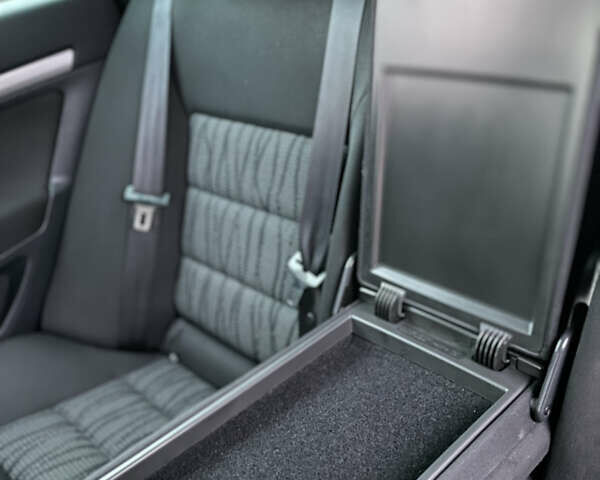 Шкода Октавія 2009 у Луцьку на Automoto.ua Чорний Шкода Октавія, об'ємом двигуна 1.8 л та пробігом 241 тис. км за 7900 $, фото 56 на Automoto.ua