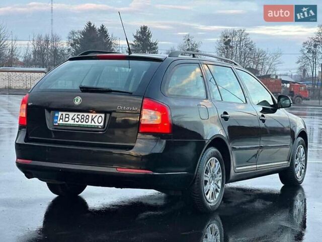 Чорний Шкода Октавія, об'ємом двигуна 1.6 л та пробігом 231 тис. км за 8500 $, фото 7 на Automoto.ua