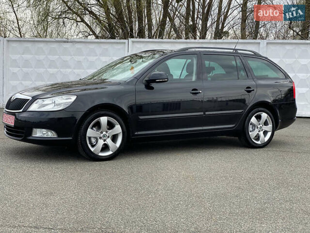 Черный Шкода Октавия, объемом двигателя 1.8 л и пробегом 207 тыс. км за 7300 $, фото 2 на Automoto.ua