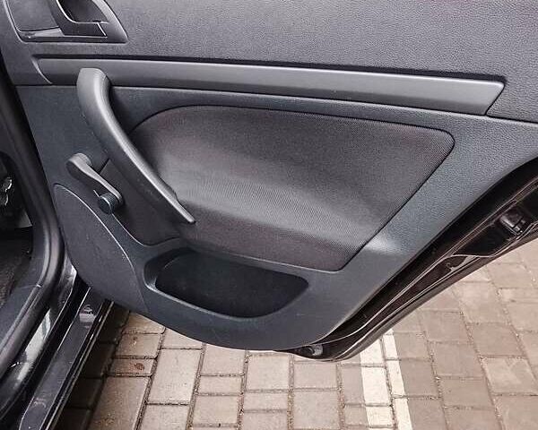 Черный Шкода Октавия, объемом двигателя 1.4 л и пробегом 233 тыс. км за 6950 $, фото 17 на Automoto.ua