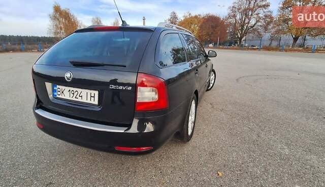 Черный Шкода Октавия, объемом двигателя 2 л и пробегом 277 тыс. км за 7200 $, фото 7 на Automoto.ua
