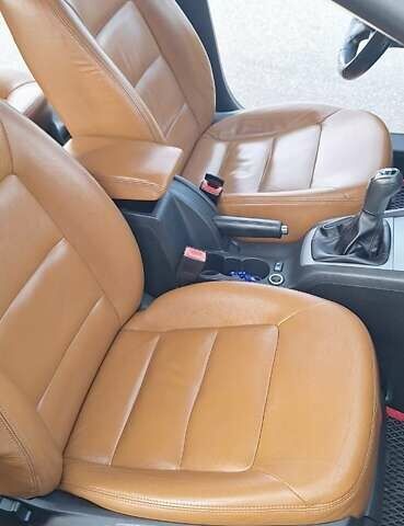 Черный Шкода Октавия, объемом двигателя 2 л и пробегом 277 тыс. км за 7200 $, фото 13 на Automoto.ua