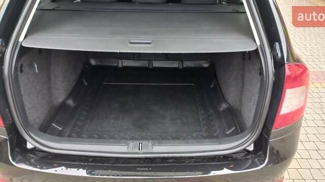 Чорний Шкода Октавія, об'ємом двигуна 1.6 л та пробігом 227 тис. км за 7499 $, фото 6 на Automoto.ua