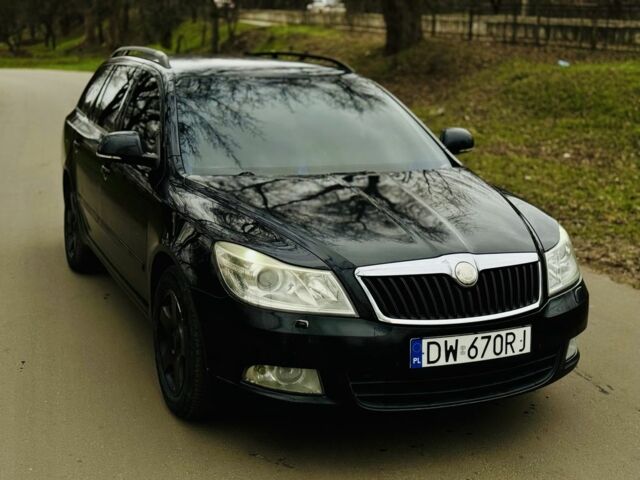 Черный Шкода Октавия, объемом двигателя 1.9 л и пробегом 215 тыс. км за 3300 $, фото 3 на Automoto.ua