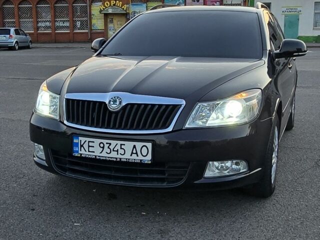 Чорний Шкода Октавія, об'ємом двигуна 1.4 л та пробігом 178 тис. км за 7600 $, фото 1 на Automoto.ua