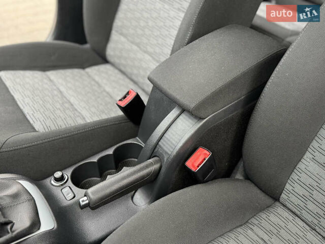 Чорний Шкода Октавія, об'ємом двигуна 1.4 л та пробігом 231 тис. км за 6350 $, фото 59 на Automoto.ua