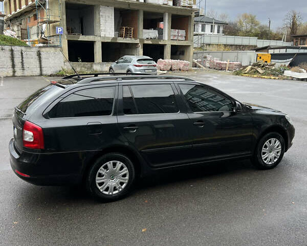 Чорний Шкода Октавія, об'ємом двигуна 1.6 л та пробігом 260 тис. км за 6450 $, фото 6 на Automoto.ua