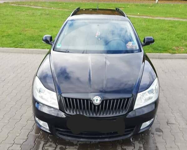 Черный Шкода Октавия, объемом двигателя 1.6 л и пробегом 274 тыс. км за 7147 $, фото 2 на Automoto.ua