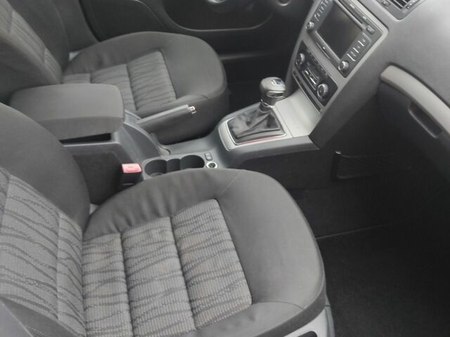 Чорний Шкода Октавія, об'ємом двигуна 1.4 л та пробігом 212 тис. км за 6999 $, фото 1 на Automoto.ua