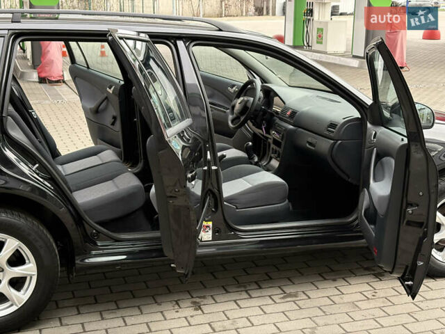 Черный Шкода Октавия, объемом двигателя 1.6 л и пробегом 218 тыс. км за 6777 $, фото 40 на Automoto.ua