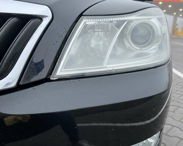 Черный Шкода Октавия, объемом двигателя 1.82 л и пробегом 220 тыс. км за 7700 $, фото 15 на Automoto.ua