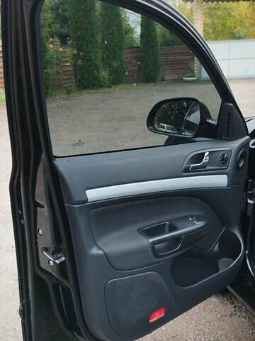 Чорний Шкода Октавія, об'ємом двигуна 1.6 л та пробігом 209 тис. км за 8299 $, фото 29 на Automoto.ua