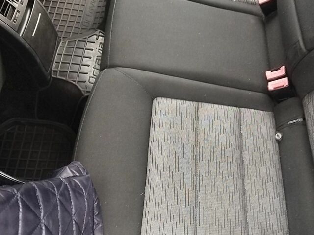 Черный Шкода Октавия, объемом двигателя 2 л и пробегом 241 тыс. км за 6999 $, фото 5 на Automoto.ua