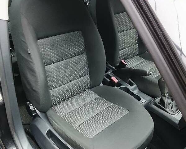 Черный Шкода Октавия, объемом двигателя 1.4 л и пробегом 233 тыс. км за 6950 $, фото 6 на Automoto.ua