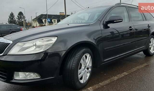 Черный Шкода Октавия, объемом двигателя 1.8 л и пробегом 213 тыс. км за 7500 $, фото 13 на Automoto.ua