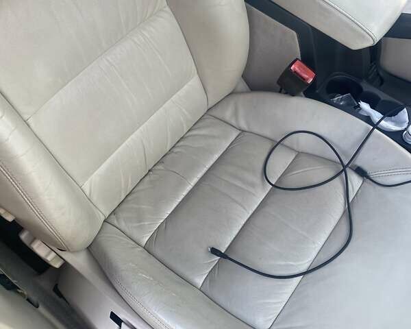 Чорний Шкода Октавія, об'ємом двигуна 1.97 л та пробігом 330 тис. км за 8000 $, фото 2 на Automoto.ua