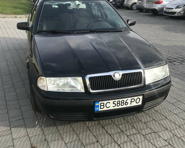 Черный Шкода Октавия, объемом двигателя 1.6 л и пробегом 217 тыс. км за 5700 $, фото 6 на Automoto.ua