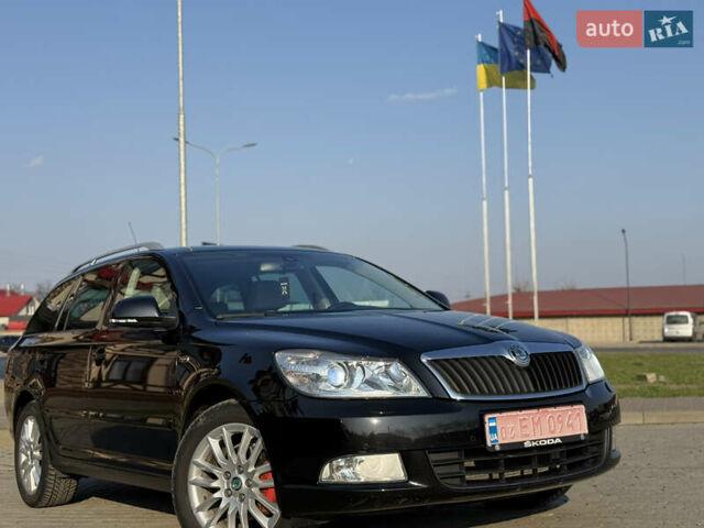 Черный Шкода Октавия, объемом двигателя 0 л и пробегом 215 тыс. км за 8800 $, фото 110 на Automoto.ua