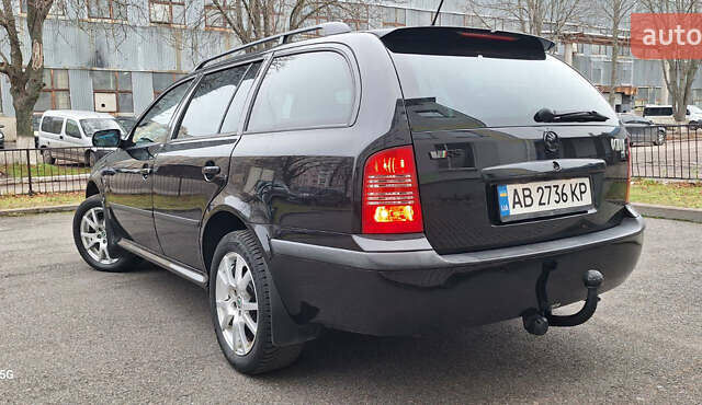 Чорний Шкода Октавія, об'ємом двигуна 1.6 л та пробігом 199 тис. км за 6600 $, фото 6 на Automoto.ua