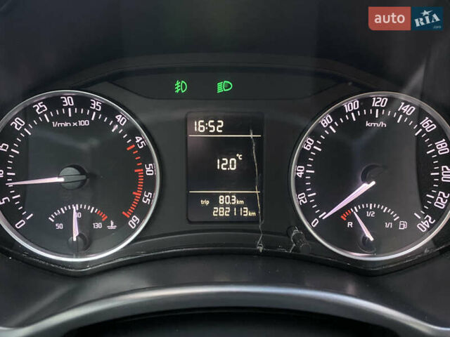 Шкода Октавия 2009 в Мукачеве на Automoto.ua Черный Шкода Октавия, объемом двигателя 1.6 л и пробегом 282 тыс. км за 7700 $, фото 23 на Automoto.ua