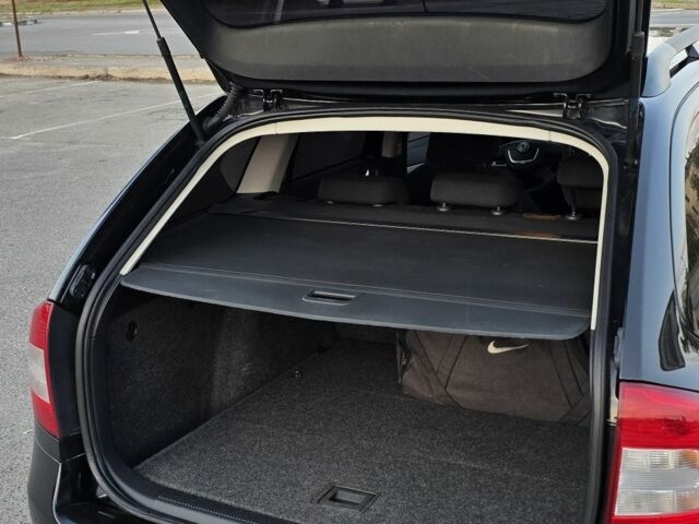 Чорний Шкода Октавія, об'ємом двигуна 1.4 л та пробігом 178 тис. км за 7600 $, фото 16 на Automoto.ua