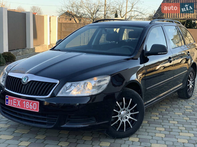 Черный Шкода Октавия, объемом двигателя 1.4 л и пробегом 141 тыс. км за 6899 $, фото 2 на Automoto.ua