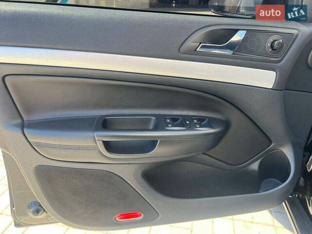 Чорний Шкода Октавія, об'ємом двигуна 2 л та пробігом 219 тис. км за 11290 $, фото 19 на Automoto.ua