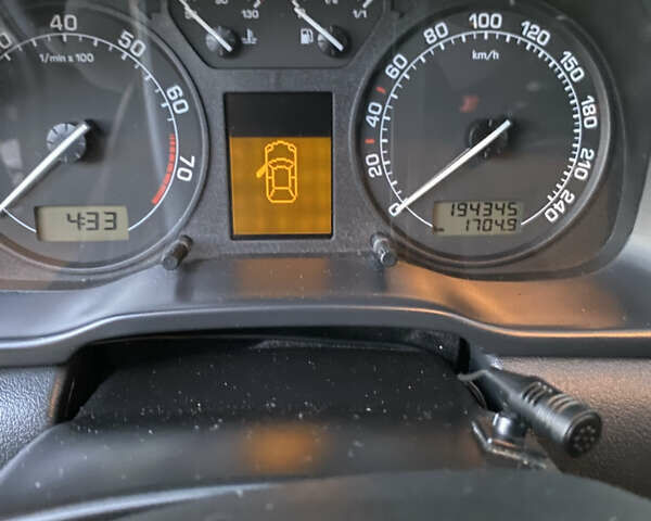 Чорний Шкода Октавія, об'ємом двигуна 1.6 л та пробігом 194 тис. км за 7400 $, фото 57 на Automoto.ua