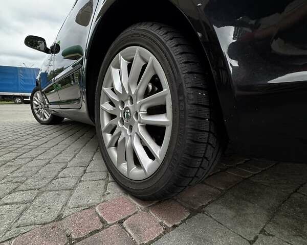 Черный Шкода Октавия, объемом двигателя 1.8 л и пробегом 206 тыс. км за 9400 $, фото 3 на Automoto.ua