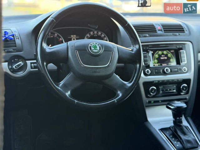 Черный Шкода Октавия, объемом двигателя 1.8 л и пробегом 270 тыс. км за 6550 $, фото 35 на Automoto.ua