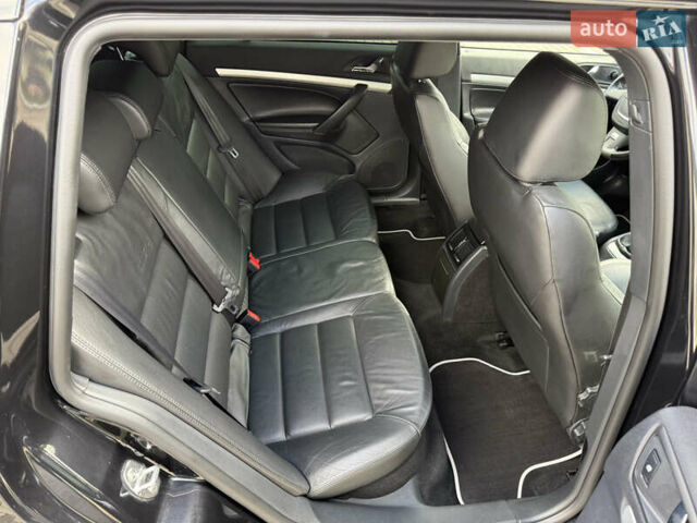 Чорний Шкода Октавія, об'ємом двигуна 1.98 л та пробігом 209 тис. км за 9500 $, фото 4 на Automoto.ua