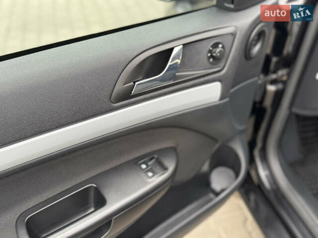 Чорний Шкода Октавія, об'ємом двигуна 1.4 л та пробігом 231 тис. км за 6350 $, фото 52 на Automoto.ua