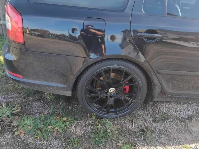 Шкода Октавия 2009 в Киеве на Automoto.ua Черный Шкода Октавия, объемом двигателя 2 л и пробегом 190 тыс. км за 6000 $, фото 3 на Automoto.ua