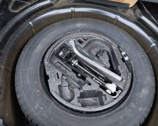 Черный Шкода Октавия, объемом двигателя 1.8 л и пробегом 212 тыс. км за 7700 $, фото 18 на Automoto.ua