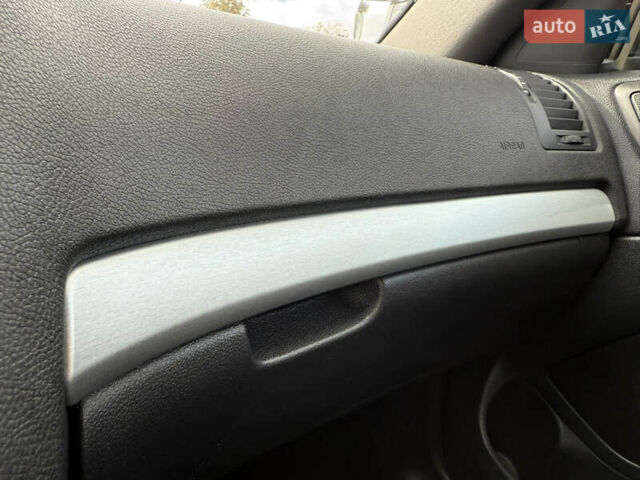 Чорний Шкода Октавія, об'ємом двигуна 1.98 л та пробігом 209 тис. км за 9500 $, фото 96 на Automoto.ua