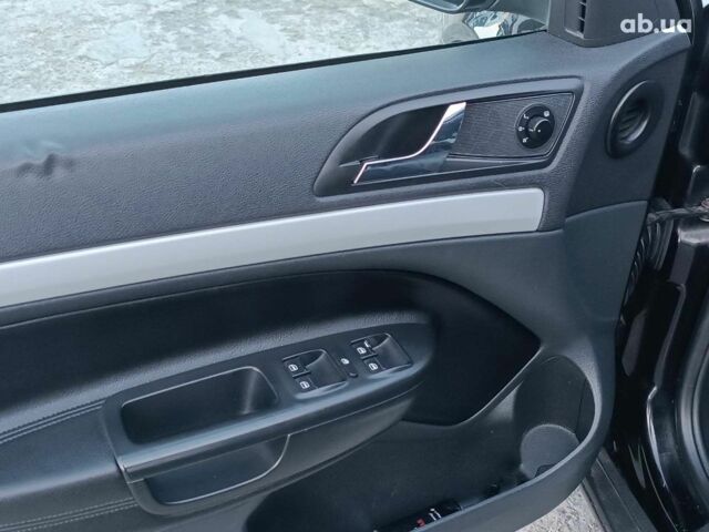 Черный Шкода Октавия, объемом двигателя 2 л и пробегом 252 тыс. км за 7990 $, фото 43 на Automoto.ua