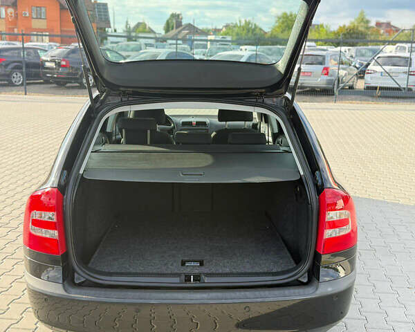 Шкода Октавія 2009 у Вінниці на Automoto.ua Чорний Шкода Октавія, об'ємом двигуна 1.6 л та пробігом 172 тис. км за 7999 $, фото 73 на Automoto.ua