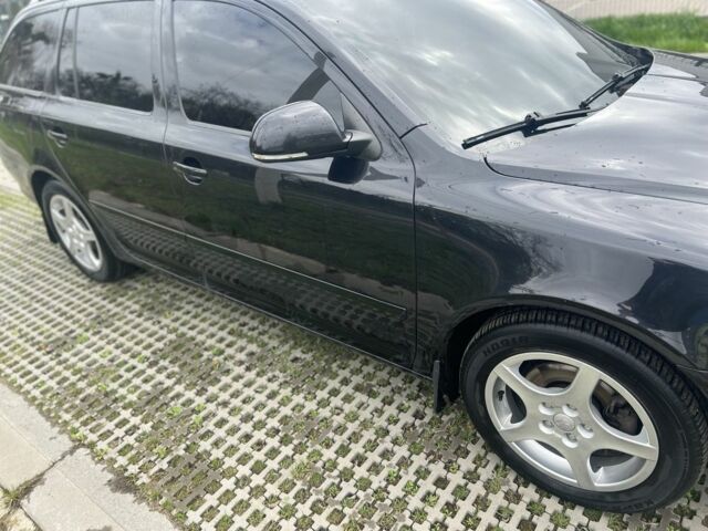 Черный Шкода Октавия, объемом двигателя 1.8 л и пробегом 266 тыс. км за 5500 $, фото 7 на Automoto.ua