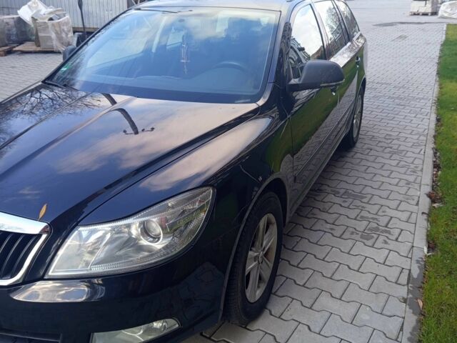 Черный Шкода Октавия, объемом двигателя 1.6 л и пробегом 298 тыс. км за 6500 $, фото 10 на Automoto.ua