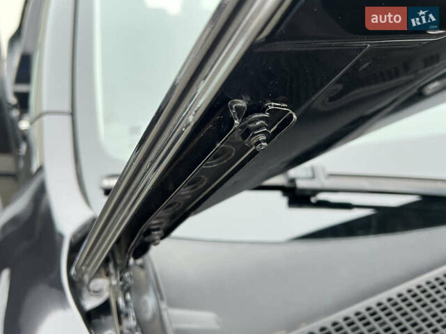 Черный Шкода Октавия, объемом двигателя 2 л и пробегом 229 тыс. км за 11650 $, фото 116 на Automoto.ua