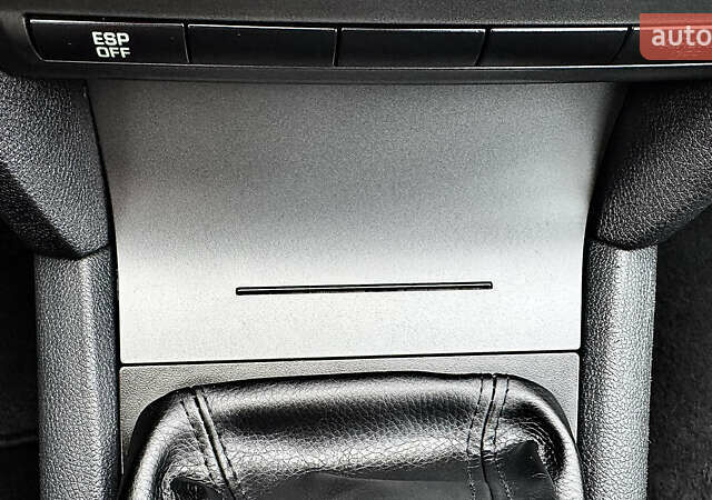 Чорний Шкода Октавія, об'ємом двигуна 1.6 л та пробігом 114 тис. км за 8299 $, фото 74 на Automoto.ua