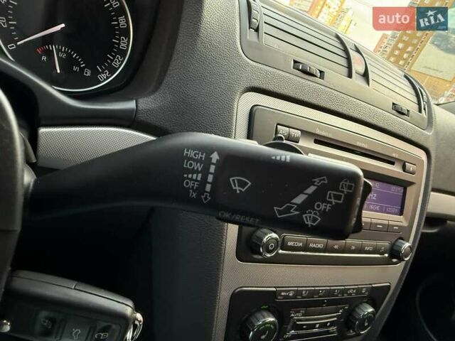 Черный Шкода Октавия, объемом двигателя 1.4 л и пробегом 275 тыс. км за 8990 $, фото 20 на Automoto.ua