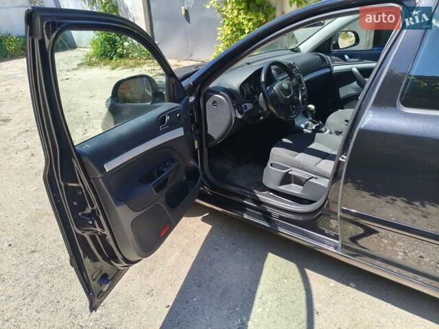 Чорний Шкода Октавія, об'ємом двигуна 1.6 л та пробігом 202 тис. км за 8000 $, фото 43 на Automoto.ua