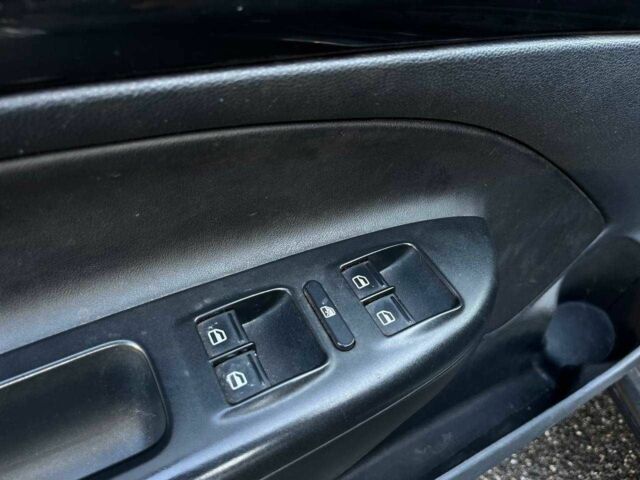 Чорний Шкода Октавія, об'ємом двигуна 1.8 л та пробігом 298 тис. км за 7490 $, фото 14 на Automoto.ua