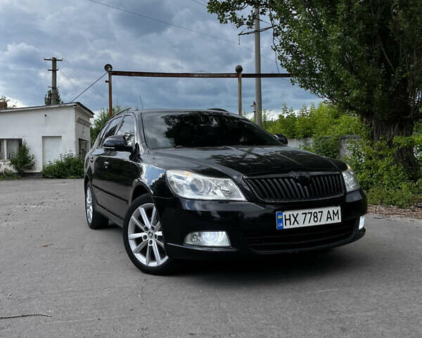 Черный Шкода Октавия, объемом двигателя 1.6 л и пробегом 220 тыс. км за 8750 $, фото 7 на Automoto.ua