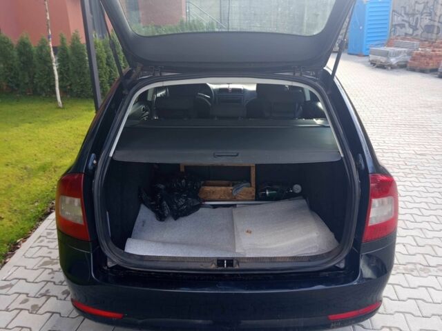 Черный Шкода Октавия, объемом двигателя 1.6 л и пробегом 298 тыс. км за 6500 $, фото 8 на Automoto.ua