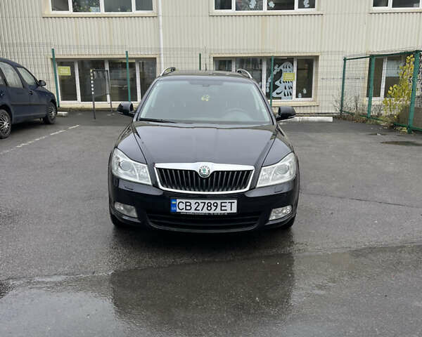 Черный Шкода Октавия, объемом двигателя 1.6 л и пробегом 315 тыс. км за 7200 $, фото 1 на Automoto.ua